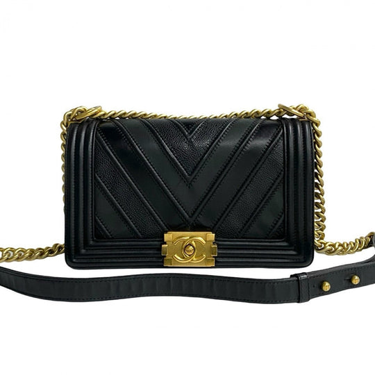 CHANEL Shoulder Bag leather black Boy chanel