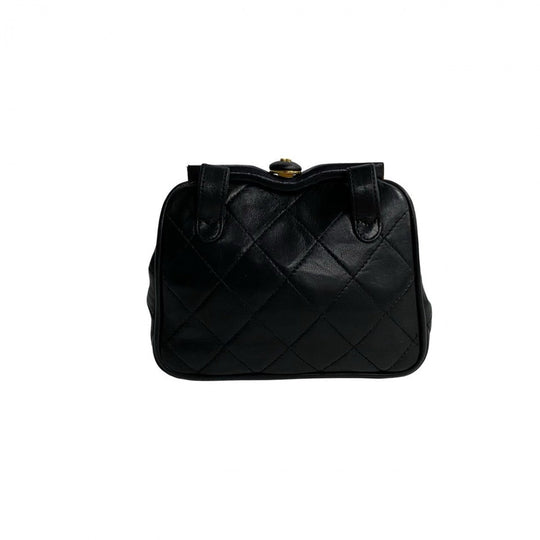 CHANEL Shoulder Bag lambskin black Matrasse