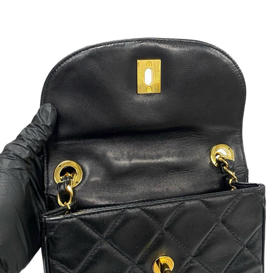 CHANEL Shoulder Bag lambskin black Matrasse