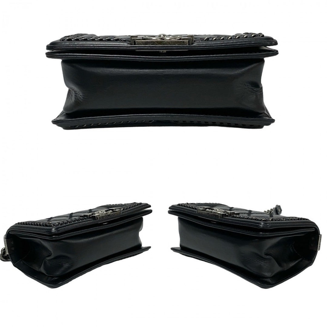 CHANEL Shoulder Bag leather black Boy chanel