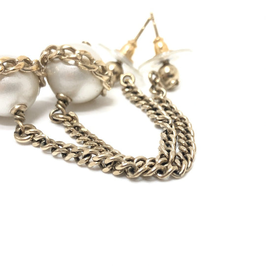 CHANEL Pierce metal gold 16B Fake pearl Women Used Authentic