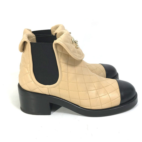CHANEL boots G45144 lambskin beige 23B Bicolor Shoes Turnlock Matelasse Quilted Side Gore Women 38 Used Authentic