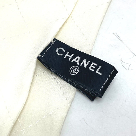 CHANEL scarf silk white COCO Mark Matrasse Women Used Authentic