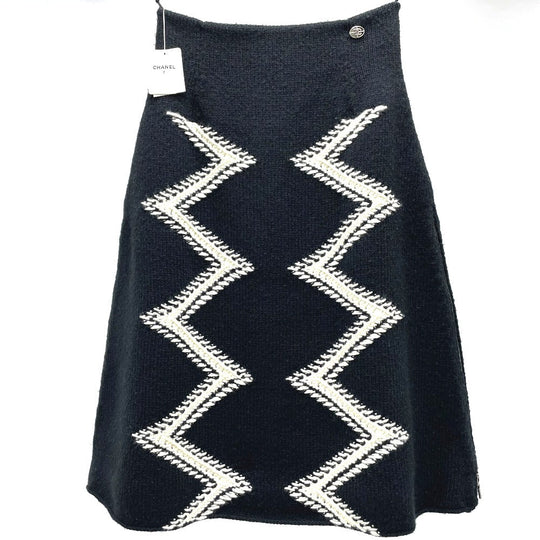 CHANEL skirt P55435K07229 Wool / cashmere black 16K Side double zip Women 34 Used Authentic