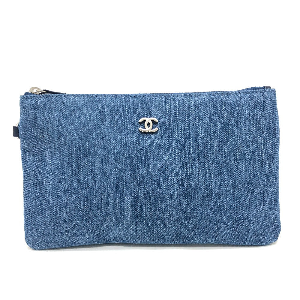 CHANEL Shoulder Bag AS3260 denim blue Chanel 22 Matelasse with medal charm Women Used Authentic