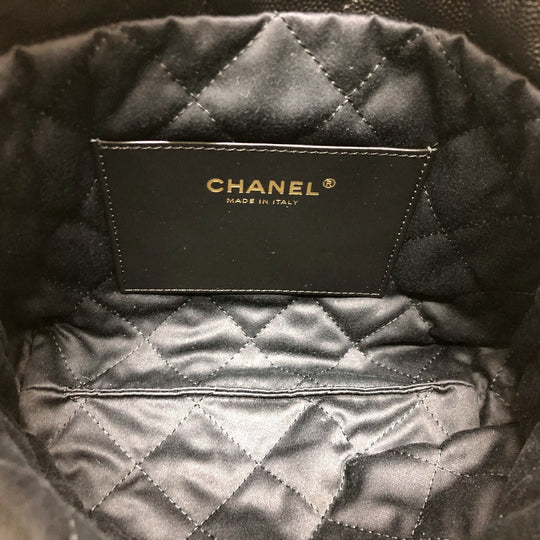 CHANEL Shoulder Bag AS3980 Caviar skin black Matrasse Chanel 22 So Black