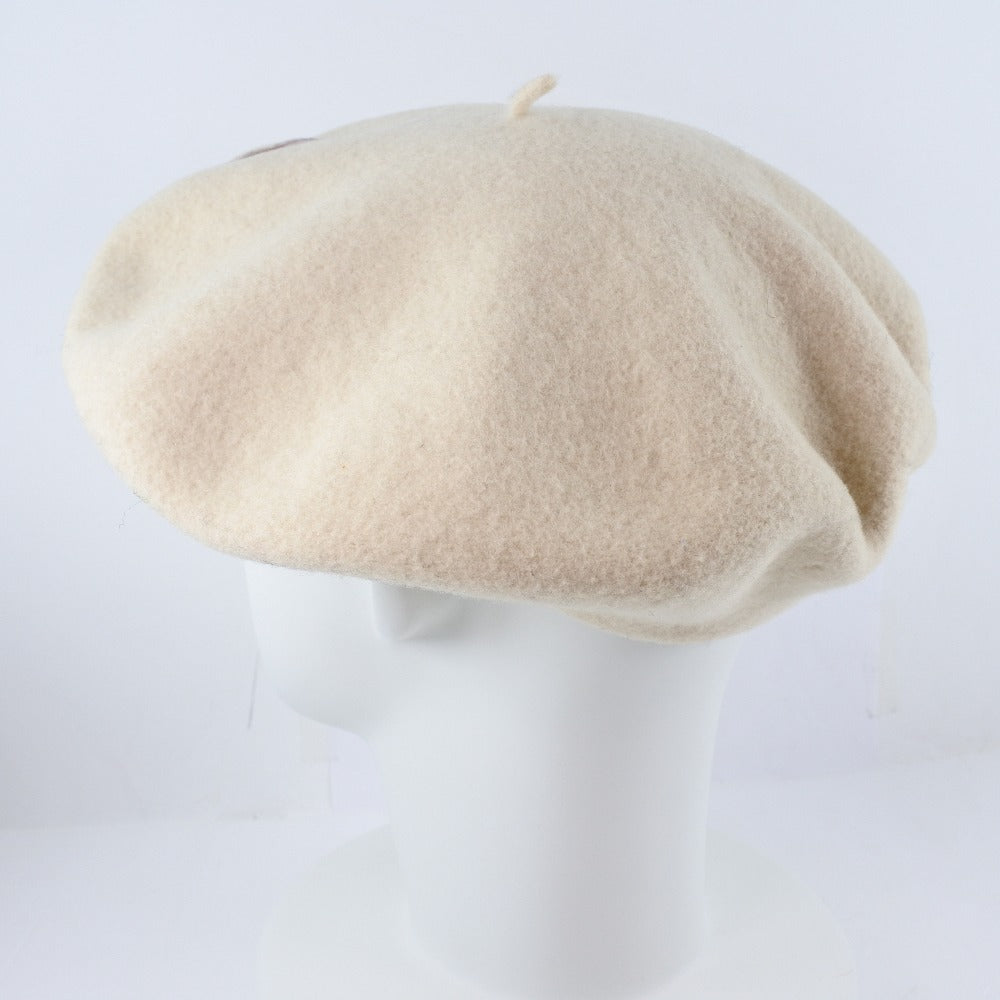 CHANEL Other hats wool White beret Women 50-55 Used Authentic