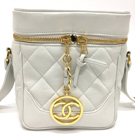 CHANEL Shoulder Bag lambskin white CC COCO Mark Matrasse Women Used Authentic