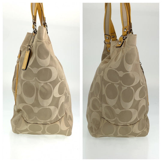 COACH Tote Bag leather beige Signature