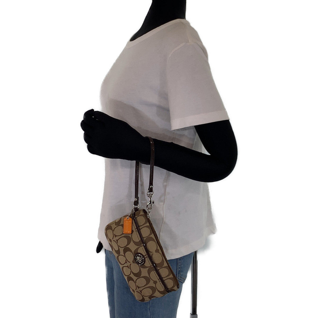 COACH Clutch bag canvas beige Signature