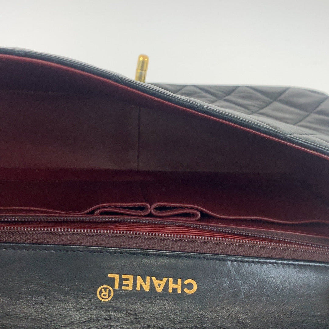 CHANEL Shoulder Bag lambskin Black GoldMetal Crossbody ChainShoulder Bag Pochette Matrasse COCO Mark Turnlock Single Flap Women Used Authentic