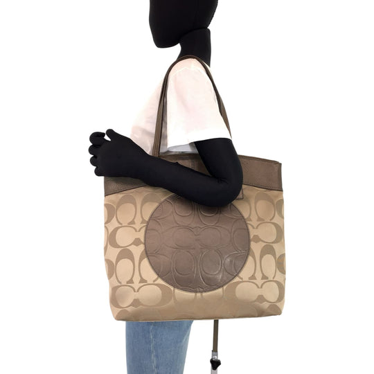 COACH Tote Bag F18335 canvas beige Signature Laura
