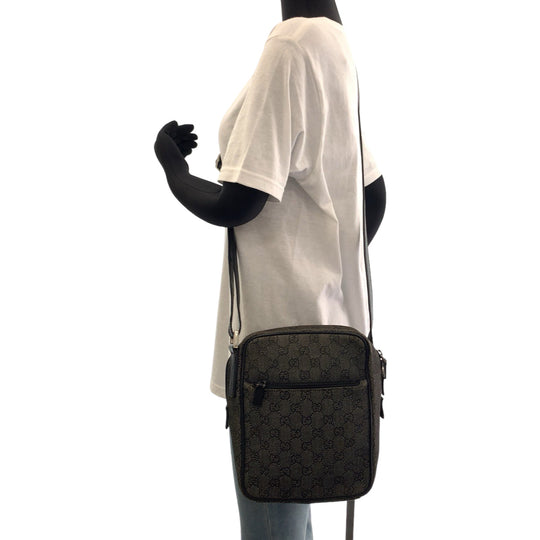 GUCCI Shoulder Bag 3136 GG canvas Grey Black SilverMetal Crossbody Shoulder Bag Pochette Women Used Authentic