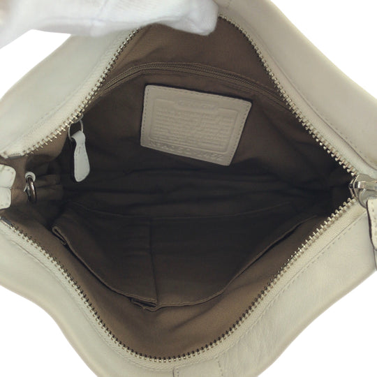 COACH Shoulder Bag 1452 leather White SilverMetal Shoulder Bag Women Used Authentic