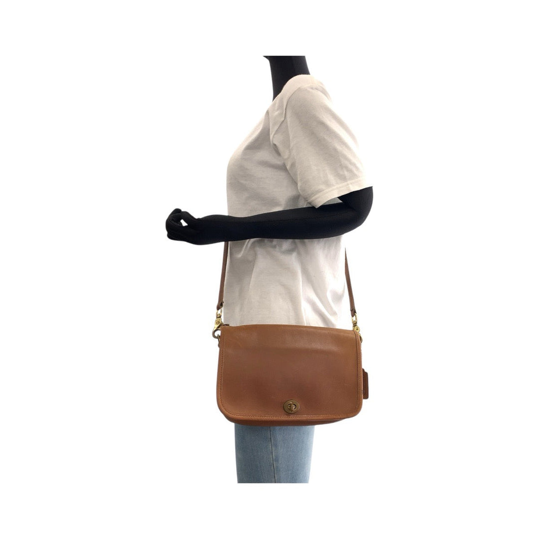 COACH Shoulder Bag 0295 117 leather Brown Gold Metal Shoulder Bag pochette Old coach Women Used Authentic