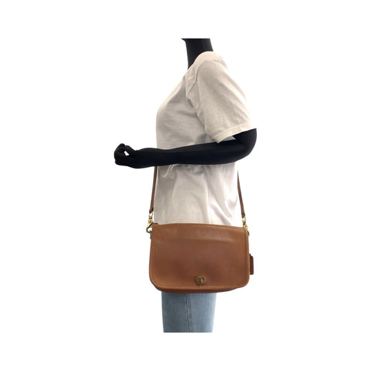 COACH Shoulder Bag 0295 117 leather Brown Gold Metal Shoulder Bag pochette Old coach Women Used Authentic