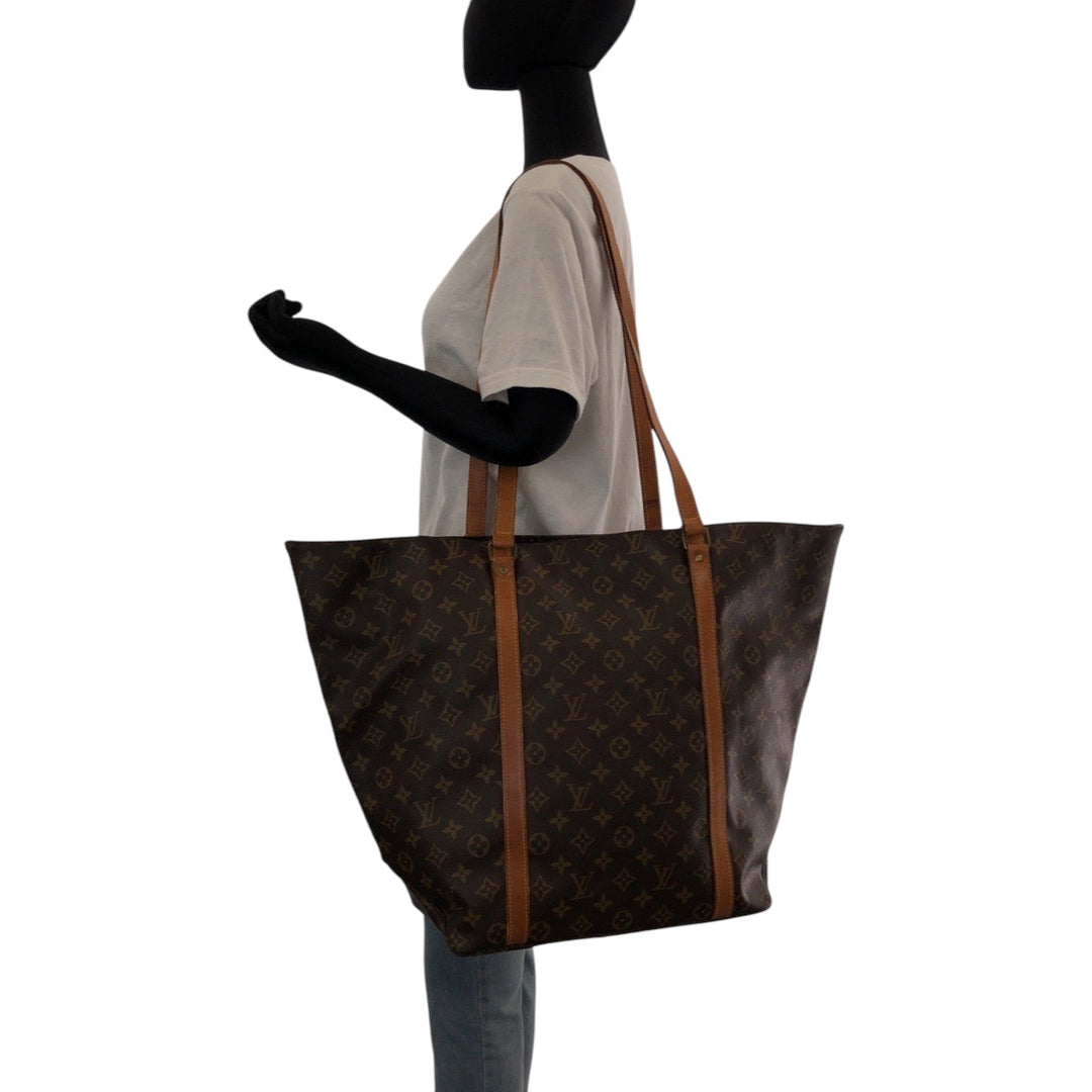 LOUIS VUITTON Tote Bag M51108 PVC Brown Gold Metal Tote Bag Shoulder Bag Monogram Sac shopping Women Used Authentic