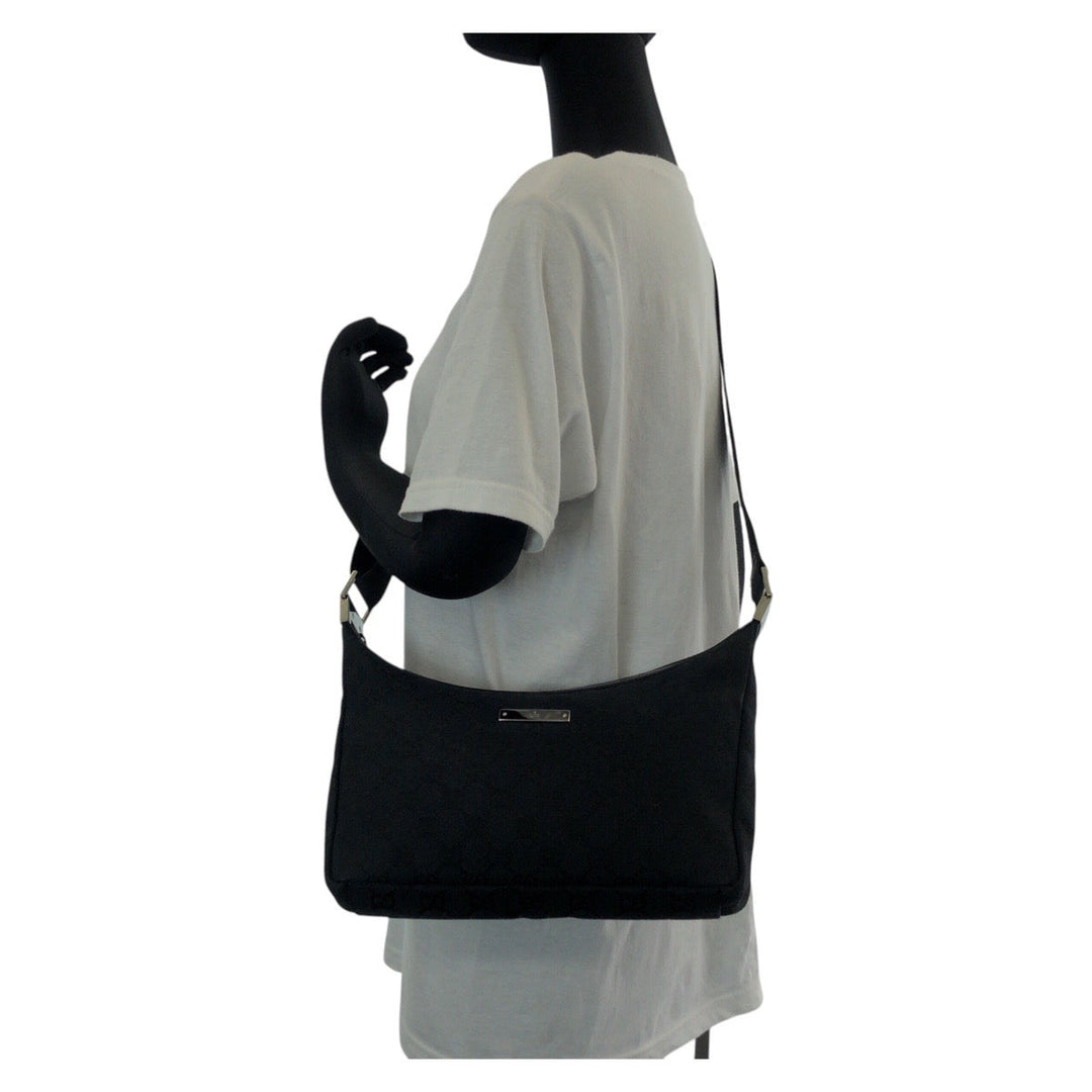 GUCCI Shoulder Bag 019 0433 GG canvas Black SilverMetal Shoulder Bag pochette Women Used Authentic