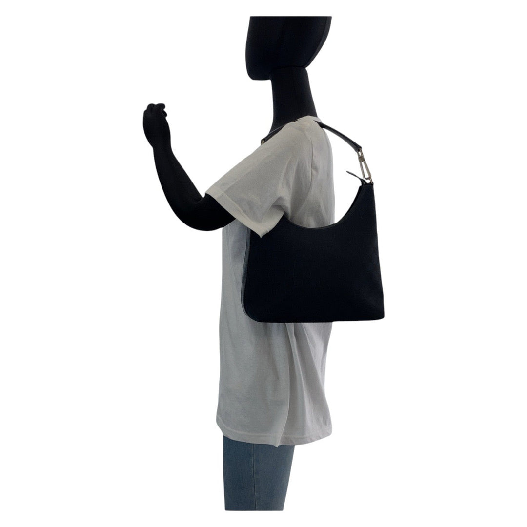 GUCCI Shoulder Bag 000 0602 GG canvas, leather Black SilverMetal Hobo Shoulder Bag Women Used Authentic