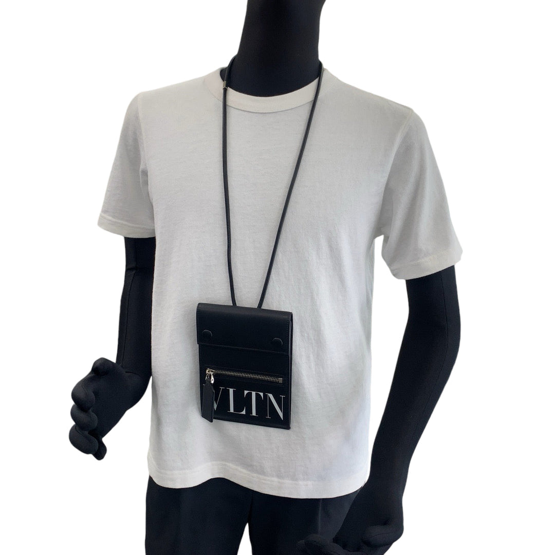 VALENTINO Shoulder Bag UY2P0Q83LVN leather Black White SilverMetal Shoulder Bag pochette VLTN logo mens Used Authentic