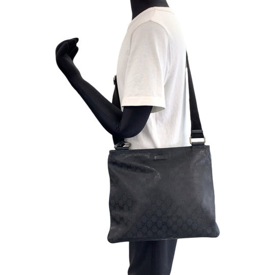 GUCCI Shoulder Bag 201446 PVC Black SilverMetal Shoulder Bag Messenger bag GG implementation mens Used Authentic