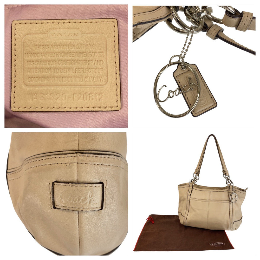 COACH Tote Bag leather beige