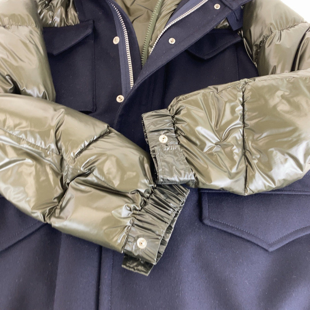 Sacai Down jacket 20 0253M Nylon, Wool Khaki Navy SilverMetal Down Jacket Puffer Jacket Shinsaibashi Parco exclusive mens 1 Used Authentic