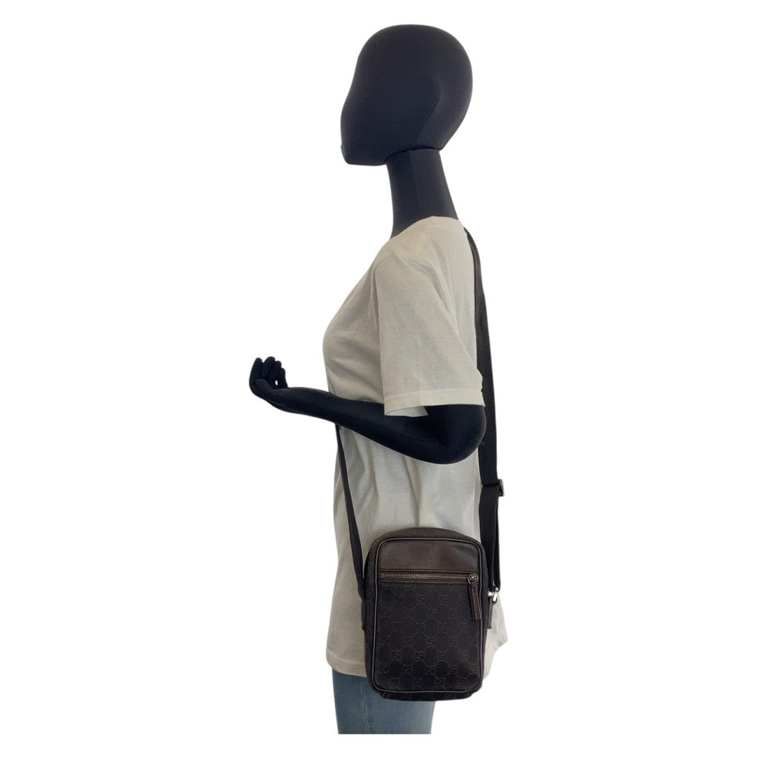 GUCCI Shoulder Bag 101680 GG canvas, leather Brown Silver Metal Shoulder Bag pochette Women Used Authentic