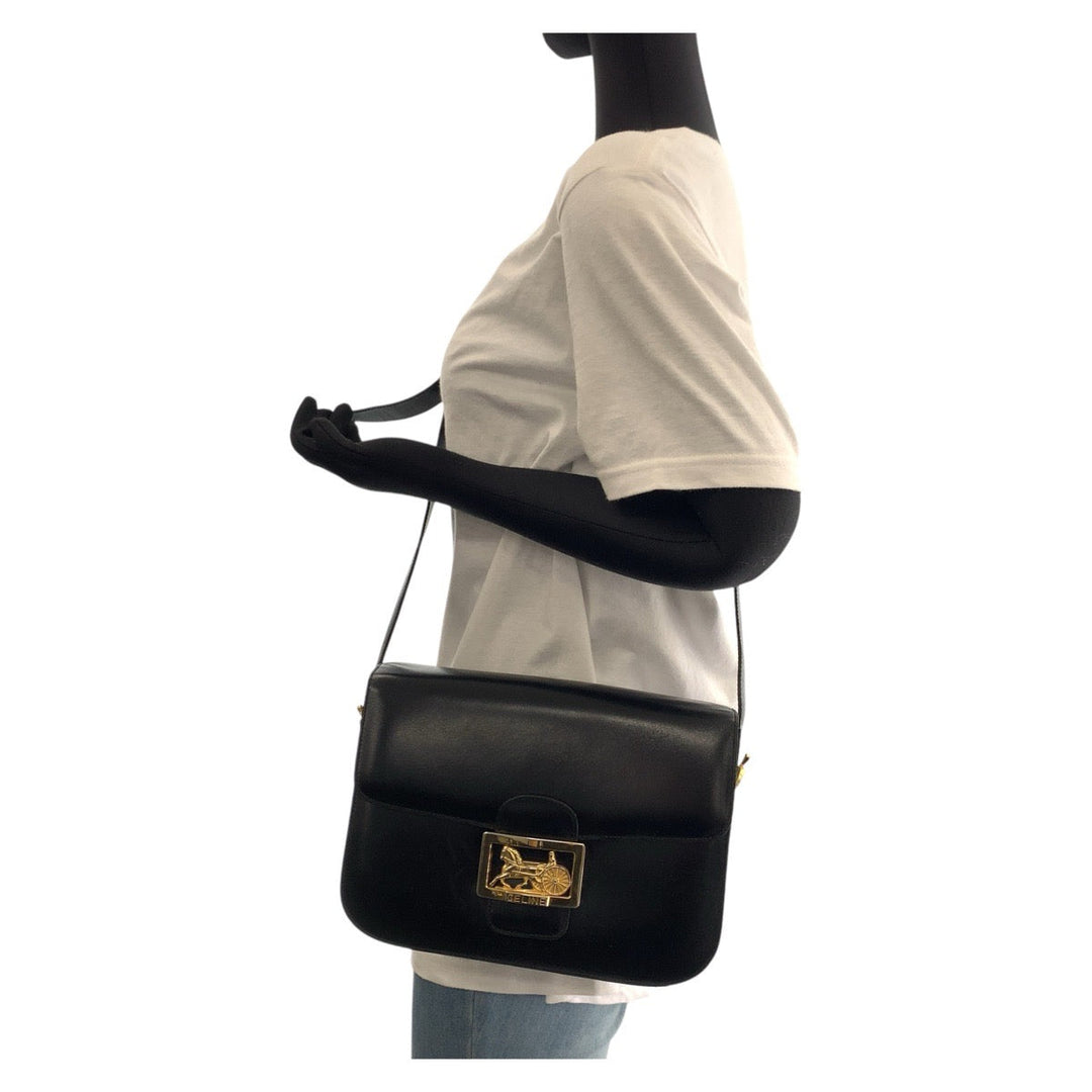 CELINE Shoulder Bag leather Black GoldMetal Shoulder Bag pochette Horse Carriage Women Used Authentic