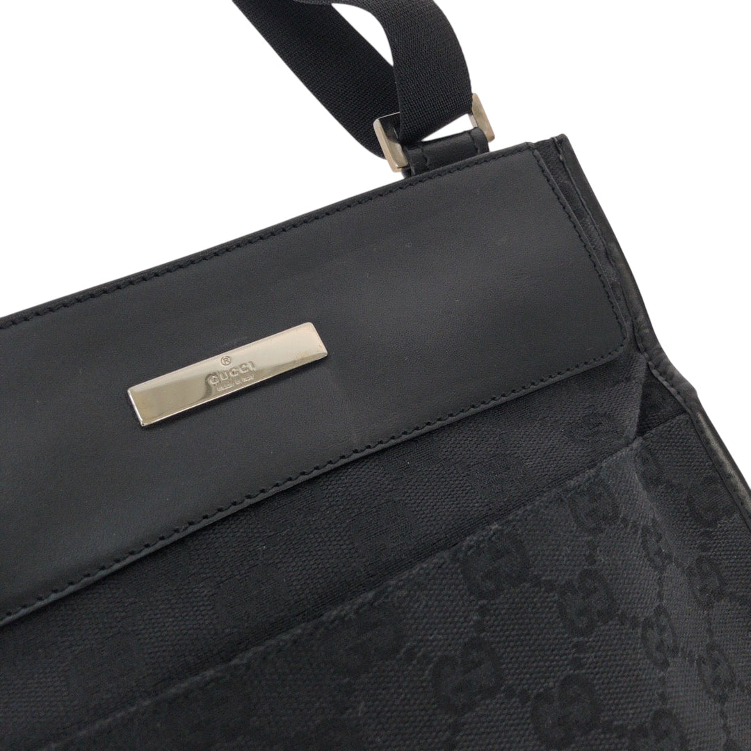 GUCCI Shoulder Bag 27639 GG canvas Black SilverMetal Shoulder Bag Sacoche Women Used Authentic