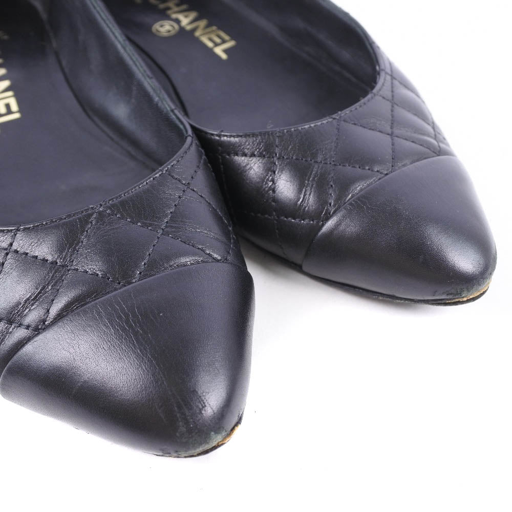 CHANEL pumps Calfskin black Matrasse Women 34 1/2 Used Authentic
