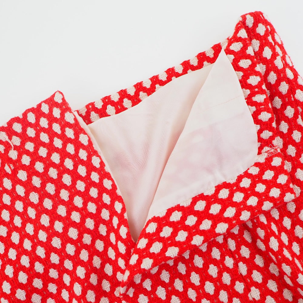 CHANEL skirt P32954V23394 Rayon, Bamboo, Cotton Red 2008 cruise collection COCO Mark button with mini back charm Women 34 Used Authentic