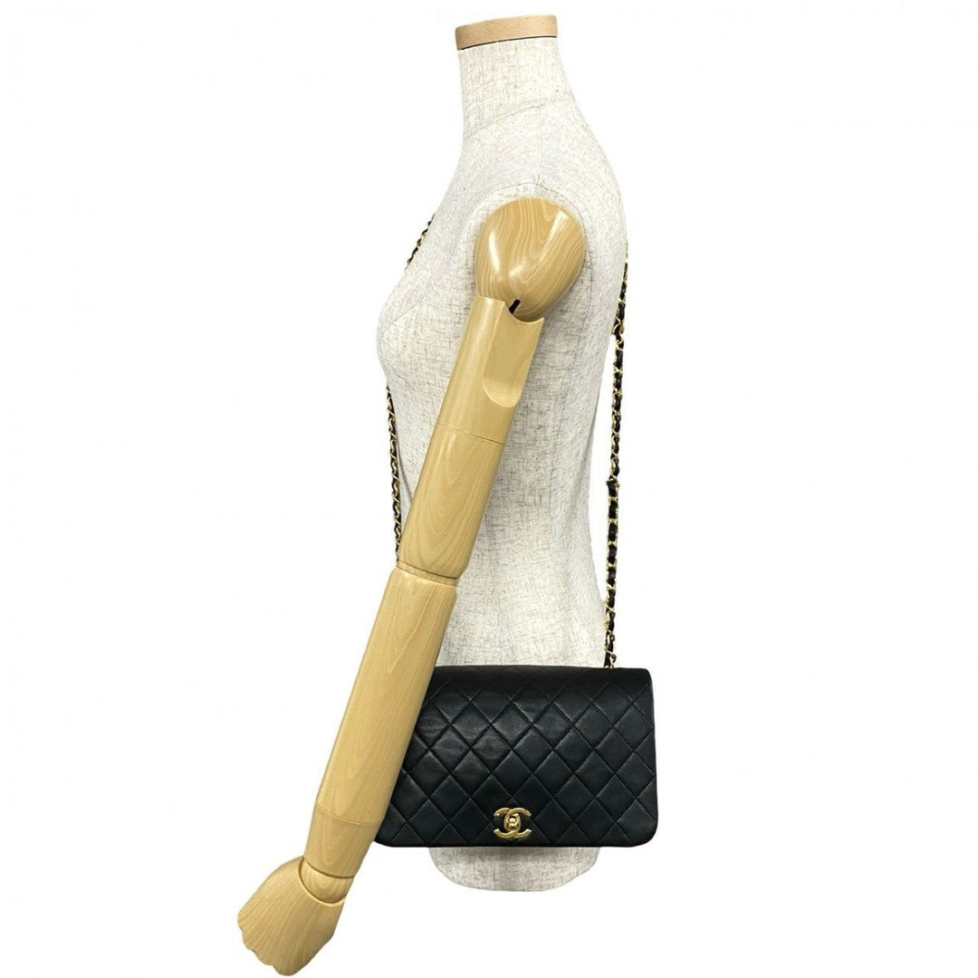 CHANEL Shoulder Bag lambskin black Matrasse