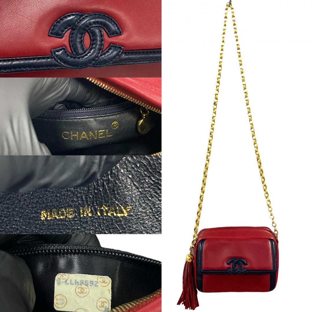 CHANEL Shoulder Bag lambskin Red