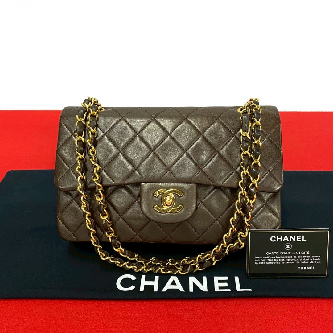 CHANEL Shoulder Bag lambskin Brown Matrasse