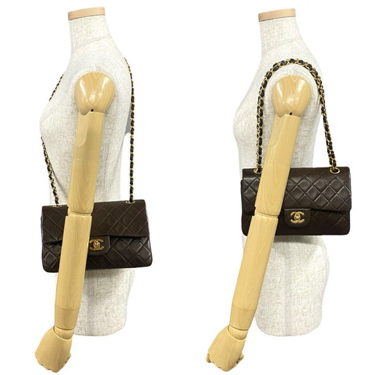 CHANEL Shoulder Bag lambskin Brown Matrasse