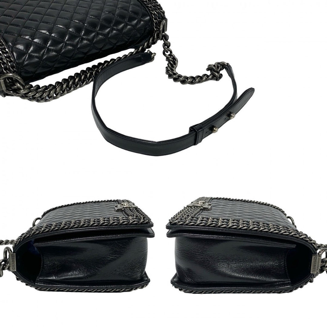 CHANEL Shoulder Bag leather black Boy chanel
