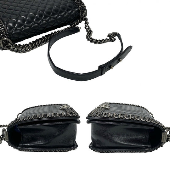 CHANEL Shoulder Bag leather black Boy chanel