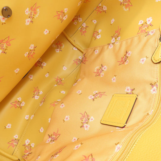 COACH Tote Bag leather yellow logo Women Used Authentic