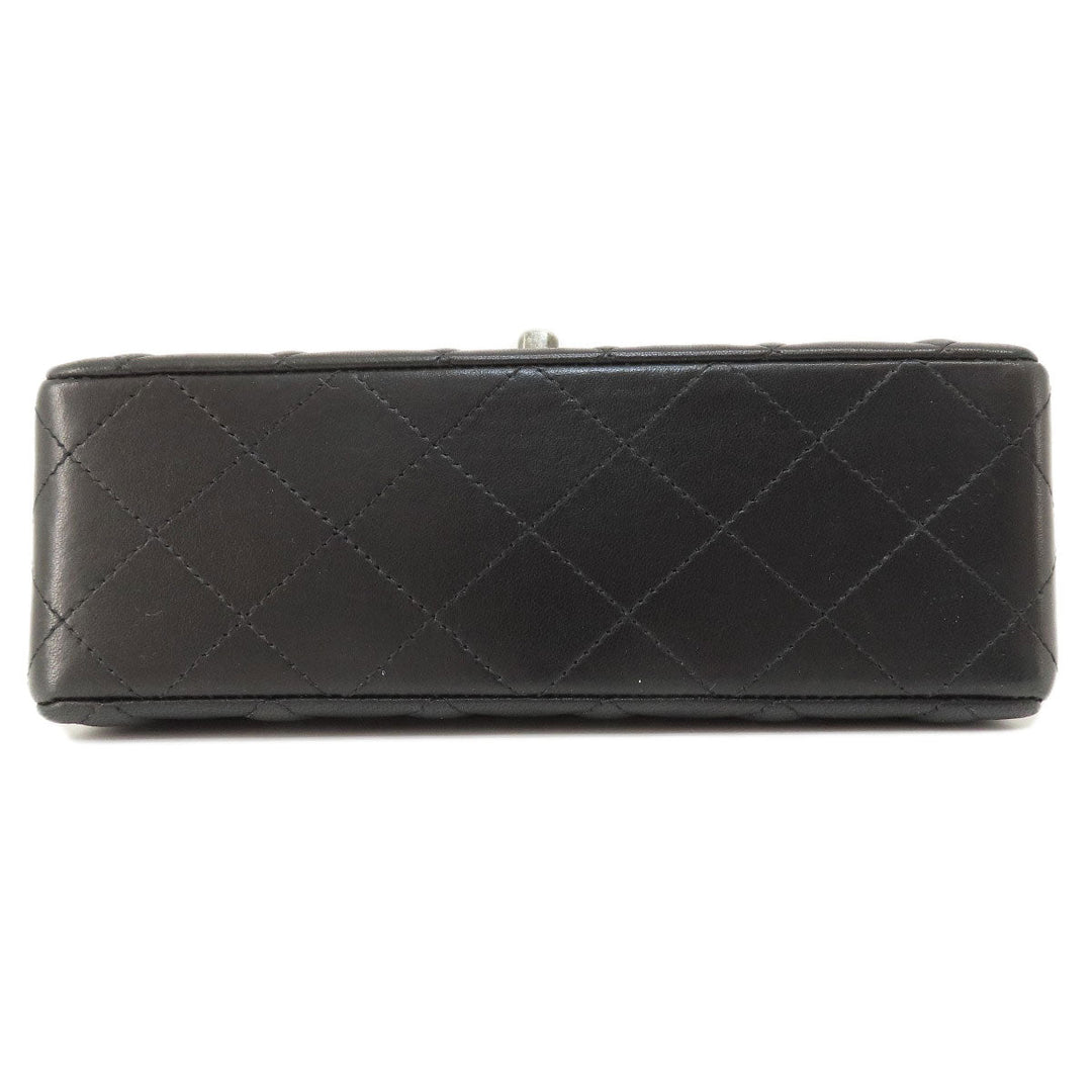 CHANEL Shoulder Bag lambskin black ChainShoulder Matelasse SilverMetal