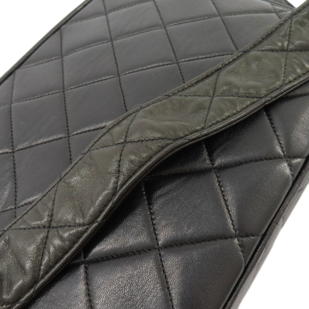 CHANEL Shoulder Bag lambskin black Matrasse