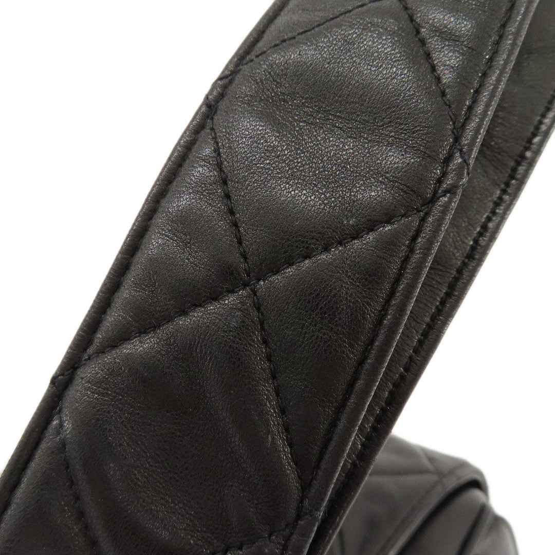 CHANEL Shoulder Bag lambskin black Matrasse