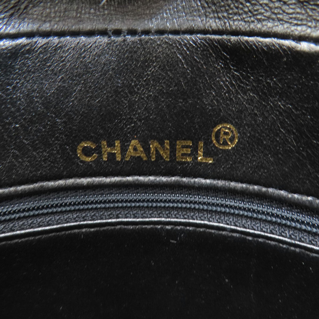 CHANEL Shoulder Bag lambskin black Matrasse