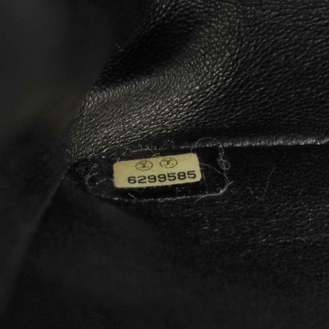 CHANEL Shoulder Bag Grained Calfskin Skin black ChainShoulder Matelasse Gold Metal