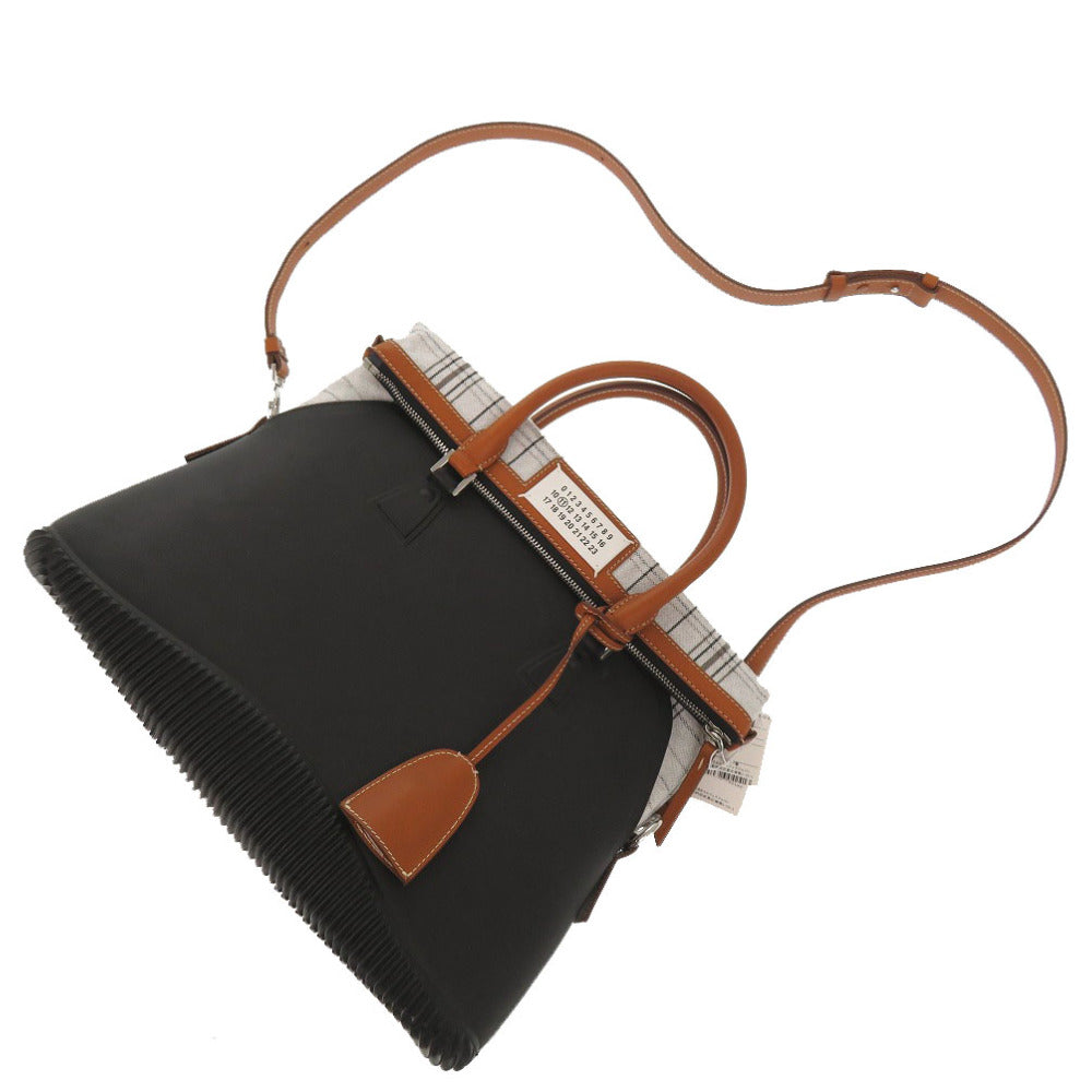 Maison Margiela Tote Bag S61WG0107 Rubber, Leather black 5AC Women Used Authentic