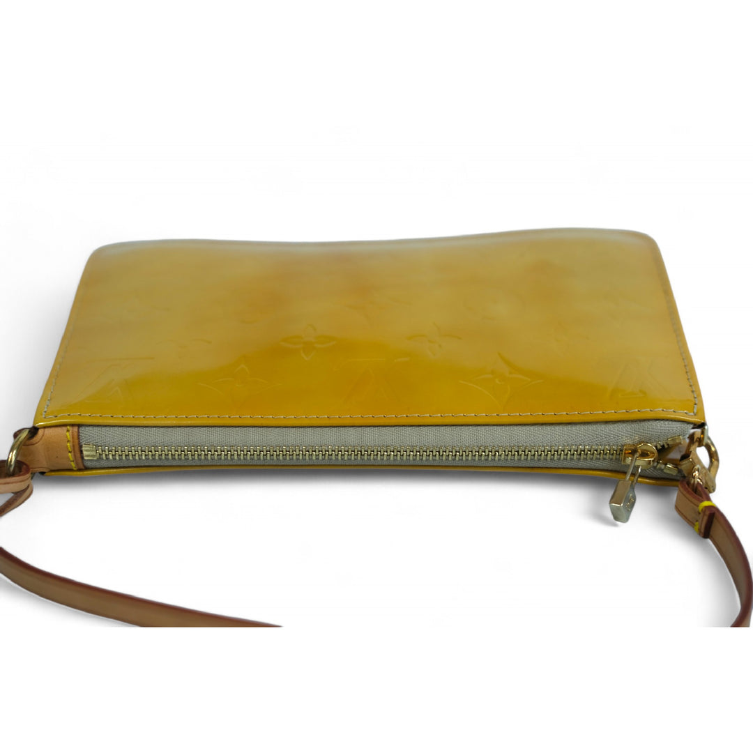 Louis Vuitton Vernis Sienna Zip Clutch Yellow Monogram Women's Handbag Purse Bag