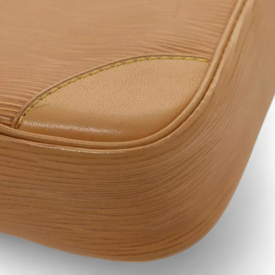 Louis Vuitton Vintage Womens Epi Danube Shoulder Crossbody Beige Handbag