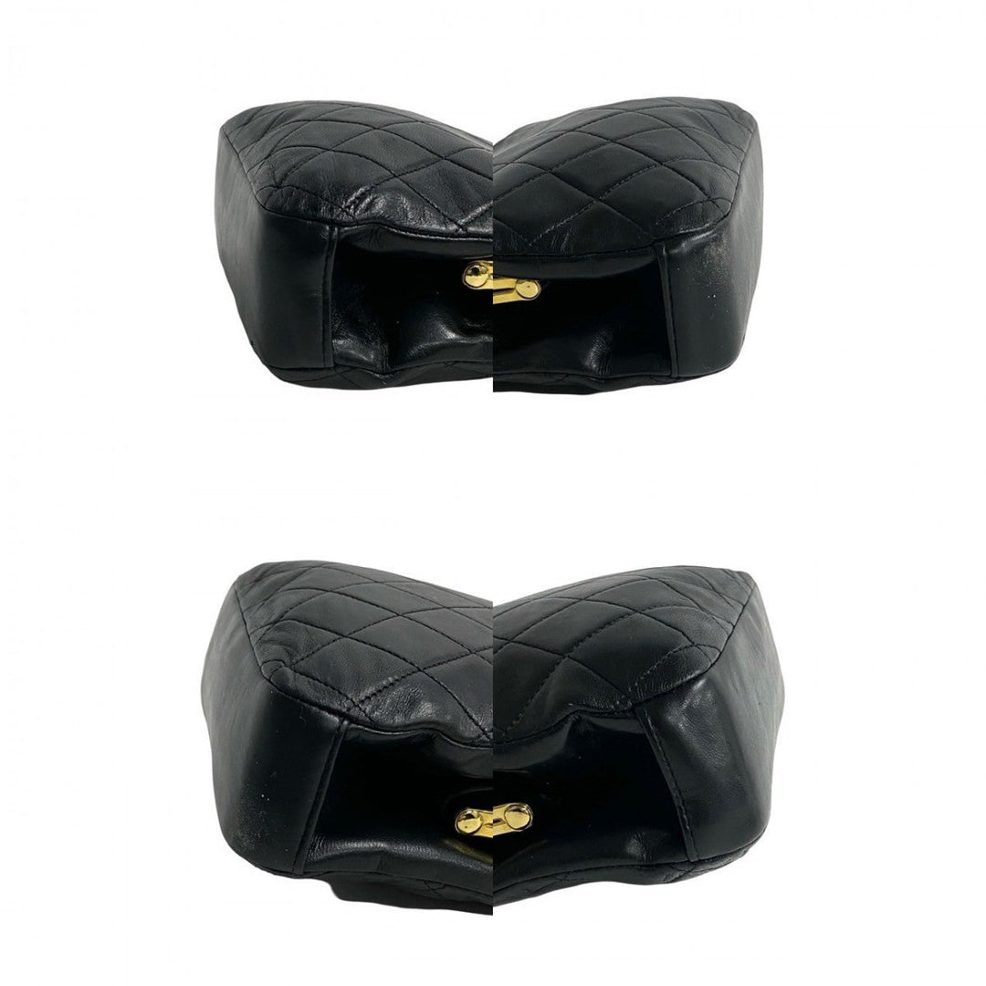 CHANEL Shoulder Bag lambskin black Matrasse