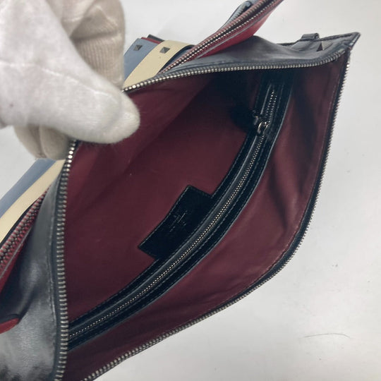 VALENTINO Clutch bag leather black Studs 3 stations mens(Unisex) Used Authentic