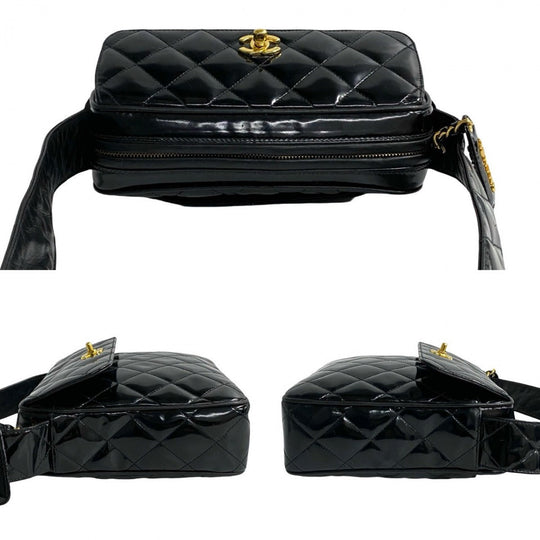 CHANEL Shoulder Bag Patent leather black Matrasse